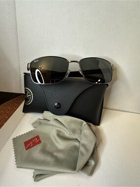 Sunglasses Ray-Ban RB 3750 004/R5 Gunmetal/Blue / Case and Dust Cloth Pre-owned